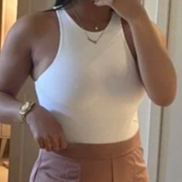 Solid Slim Fit Round Neck Sleeveless Tank Bodysuit - Picture 1 of 4
